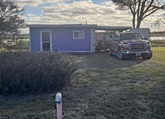Property at 116 Cr 616, Sargent, TX 77414, 1 bed, 1 bath