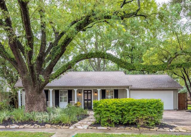 Property at 5541 Schumacher Ln, Houston, TX 77056, 4 beds, 3 baths