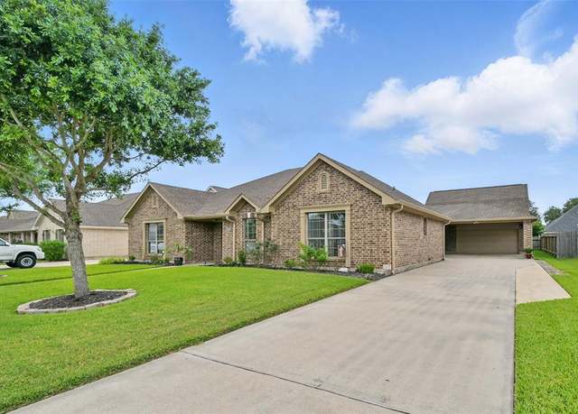 Property at 2016 Rincon Dr, League City, TX 77573, 4 beds, 2.5 baths