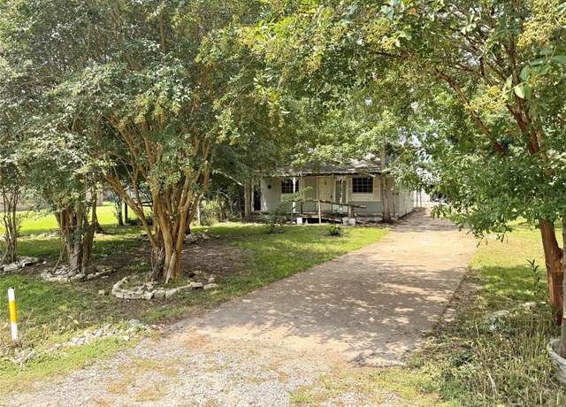 Property at 380 Gum, Bridge City, TX 77611, 2 beds, 1 bath