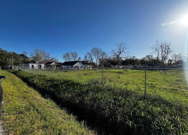Property at 0 Los Angeles St, Houston, TX 77026