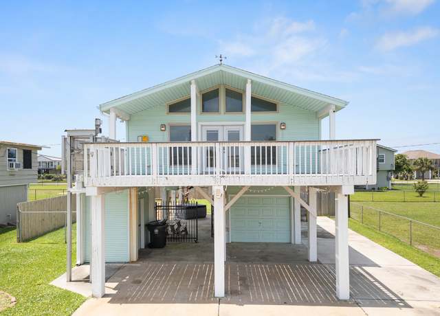 Property at 4014 Kent Dr, Galveston, TX 77554, 2 beds, 2.5 baths