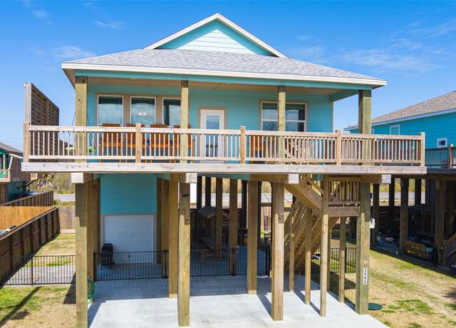 Property at 2565 Palm Dr, Crystal Beach, TX 77650, 3 beds, 2 baths