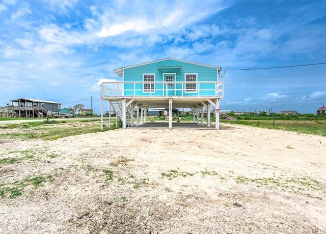 Property at 658 Carancahua St, Sargent, TX 77414, 2 beds, 1 bath