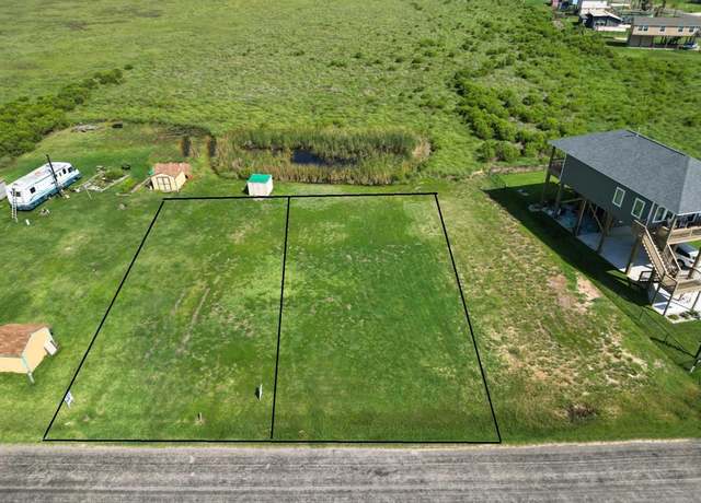 Property at 542 Private Road 675, Sargent, TX 77414