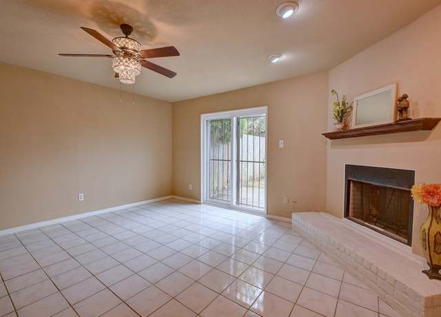 Property at 6330 Creekbend Dr Unit D, Houston, TX 77096, 2 beds, 2.5 baths
