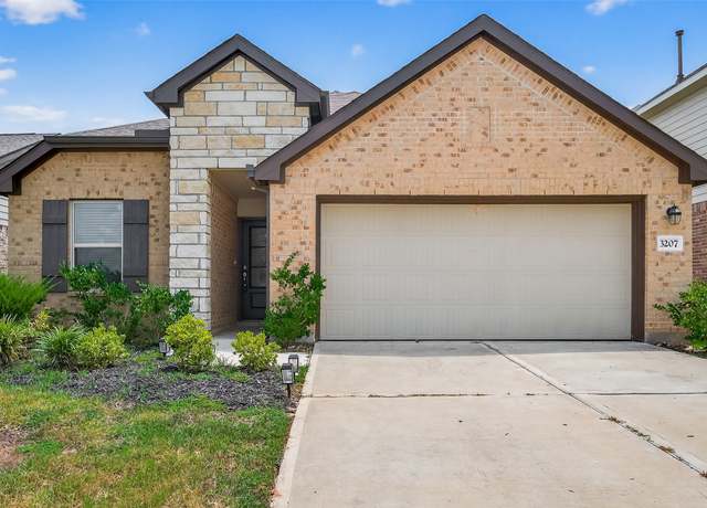 Property at 3207 Paddock Landing St, Richmond, TX 77406, 3 beds, 2 baths