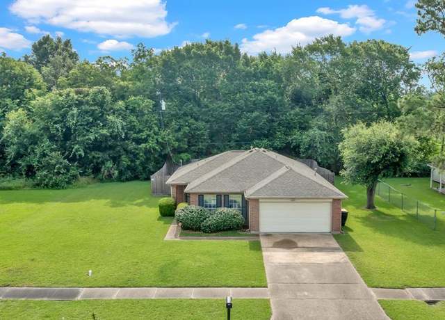Property at 12821 Donegal Way, Houston, TX 77047, 4 beds, 2 baths
