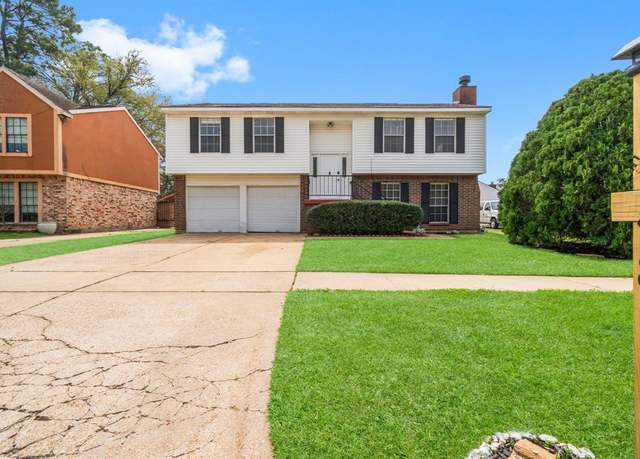 Property at 4815 Brooklawn Dr, Houston, TX 77066, 4 beds, 2.5 baths