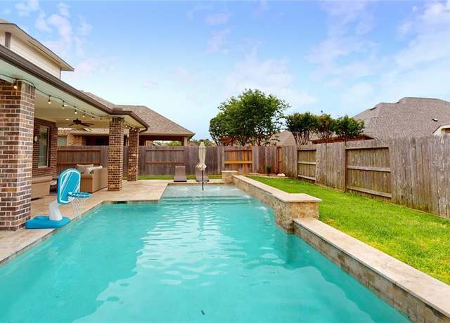 Property at 19823 Molly Winters Ln, Cypress, TX 77433, 5 beds, 3.5 baths