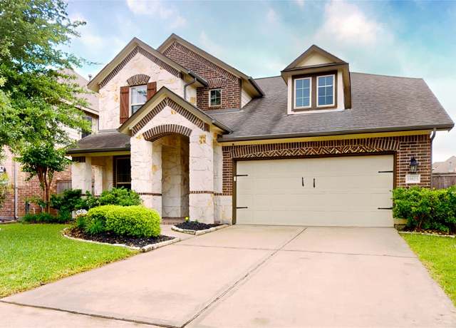 Property at 19823 Molly Winters Ln, Cypress, TX 77433, 5 beds, 3.5 baths