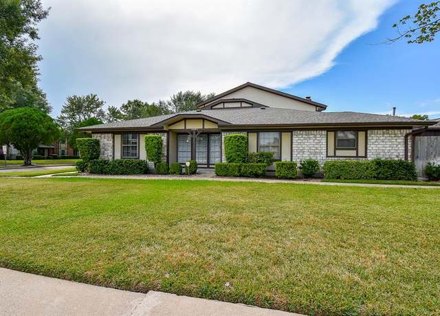 Property at 11602 S Kirkwood Rd, Houston, TX 77477, 2 beds, 2 baths