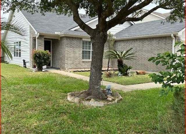 Property at 15326 Blue Morning Dr, Houston, TX 77086, 3 beds, 2 baths