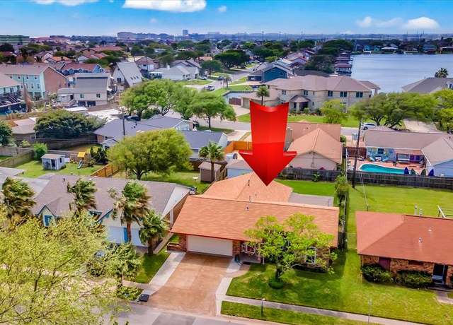 Property at 3119 Pine St, Galveston, TX 77551, 3 beds, 2 baths