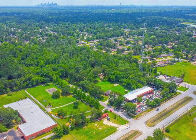 Property at 5905 Langley Rd, Houston, TX 77016