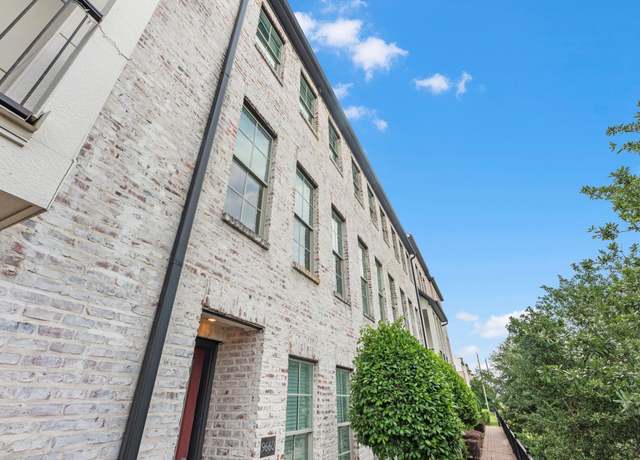 Property at 9660 Knight Rd, Houston, TX 77045, 2 beds, 2.5 baths