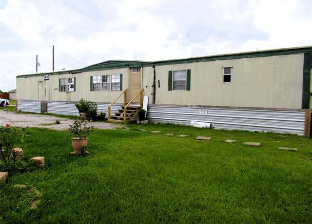 Property at 246 Road 5116, Cleveland, TX 77327, 3 beds, 2 baths