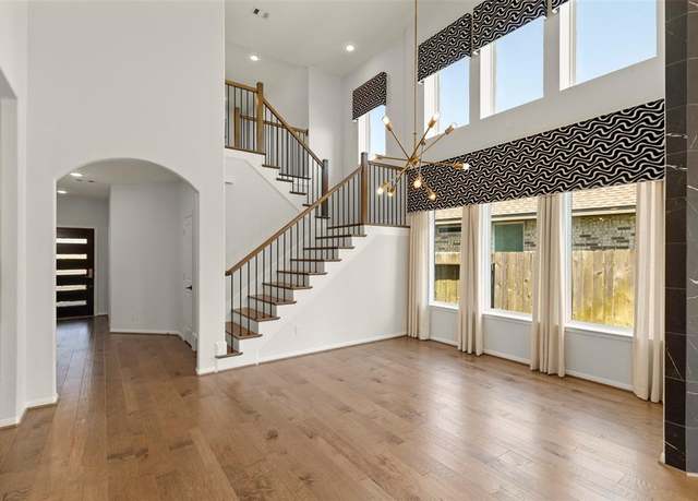 Property at 1319 Pleasant Springs Ct, Montgomery, TX 77316, 4 beds, 3.5 baths