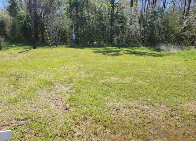Property at 112 Pine Ridge Dr, Cleveland, TX 77327