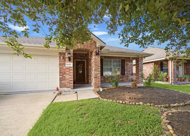 Property at 6715 Rockwall Trail Dr, Humble, TX 77346, 4 beds, 2 baths