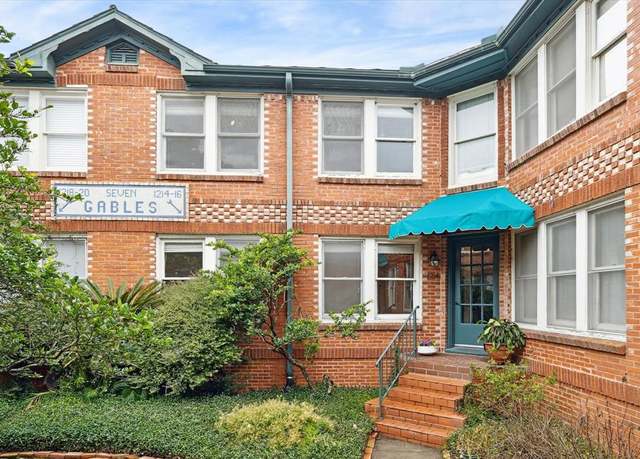 Property at 1216 Bartlett St #9, Houston, TX 77006, 2 beds, 2 baths