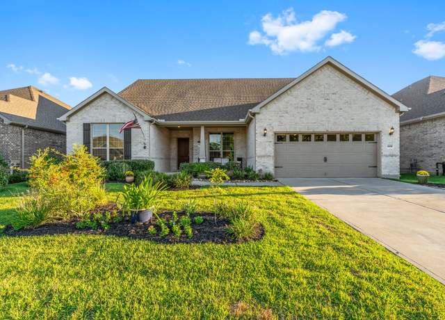 Property at 225 Fox Trotter, The Woodlands, TX 77382, 3 beds, 3.5 baths