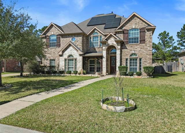 Property at 2446 W Bramlet Dr, Conroe, TX 77304, 5 beds, 3.5 baths