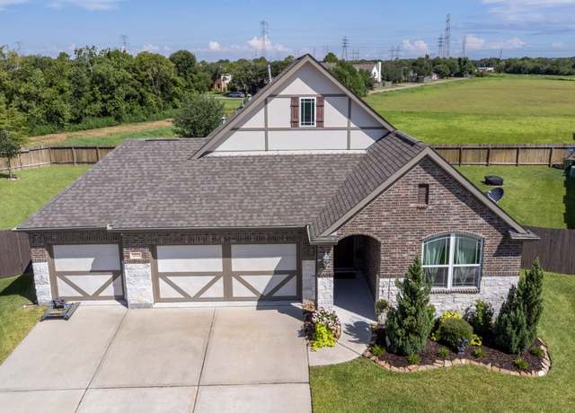 Property at 1212 Bowen Dr, League City, TX 77573, 3 beds, 2 baths
