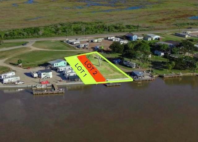Property at 1 PR 670, Matagorda, TX 77457