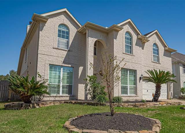 Property at 11315 Sailwing Creek Ct, Pearland, TX 77584, 4 beds, 3.5 baths