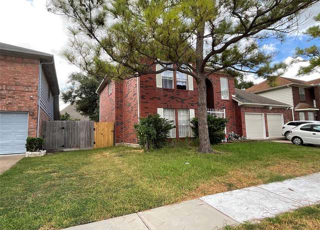 Property at 7614 Cortina Dr, Houston, TX 77083, 4 beds, 2.5 baths