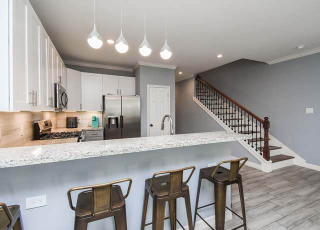 Property at 7843 Dyer St, Houston, TX 77088, 3 beds, 2.5 baths