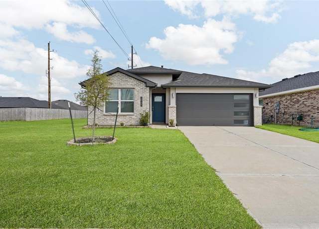 Property at 30102 Reagans Ranch Dr, Katy, TX 77494, 4 beds, 2 baths