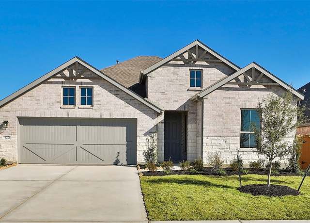 Property at 427 Fields Forest Ln, Dayton, TX 77535, 4 beds, 3 baths