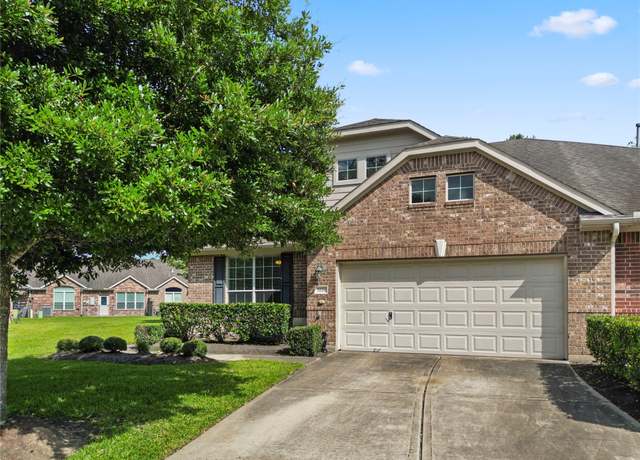 Property at 7228 S Boulder Cliff Ln, Humble, TX 77396, 2 beds, 2 baths