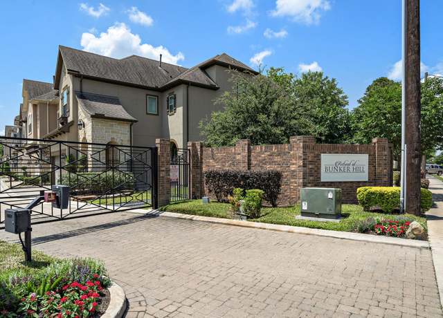 Property at 1404 Arkley Way, Houston, TX 77055, 3 beds, 2.5 baths