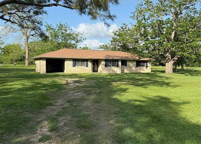 Property at 9639 FM 524, Sweeny, TX 77480, 3 beds, 1.5 baths