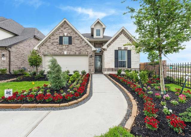 Property at 3602 Compass Pointe Ct, Angleton, TX 77515, 3 beds, 2 baths
