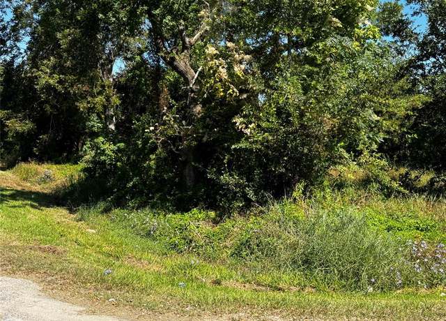 Property at 426 Pear St, La Marque, TX 77568