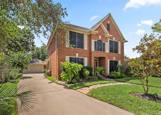 Property at 7943 Scenic Canyon Ln, Houston, TX 77095, 4 beds, 3 baths
