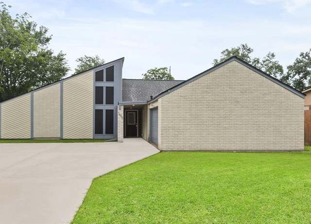 Property at 1406 Chestnut Ridge Rd, Houston, TX 77339, 4 beds, 2 baths