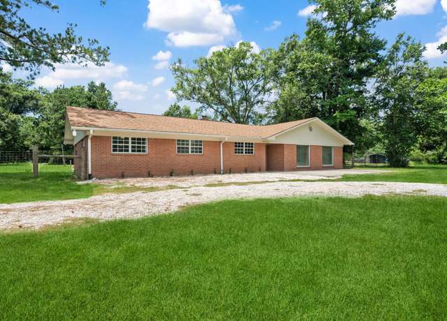 Property at 5254 State Highway 146 S, Livingston, TX 77351, 6 beds, 3 baths