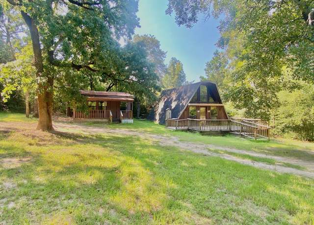 Property at 291 Pine St, Crockett, TX 75835, 1 bed, 1 bath