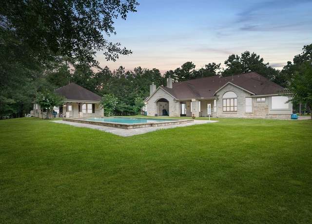 Property at 20319 Country Lake Dr, Magnolia, TX 77355, 5 beds, 3.5 baths