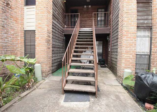 Property at 10912 Gulf Fwy #22, Houston, TX 77034, 1 bed, 1 bath