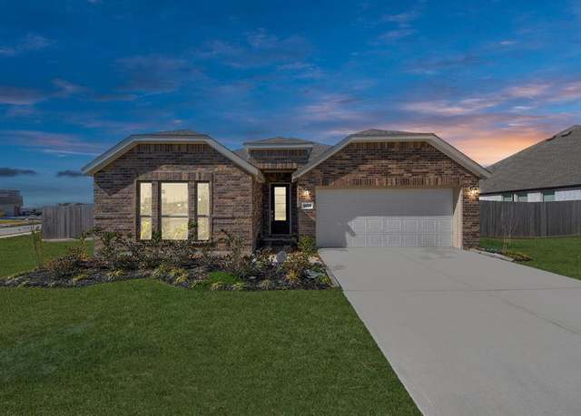Property at 9703 N Lake Way, Mont Belvieu, TX 77523, 3 beds, 2 baths