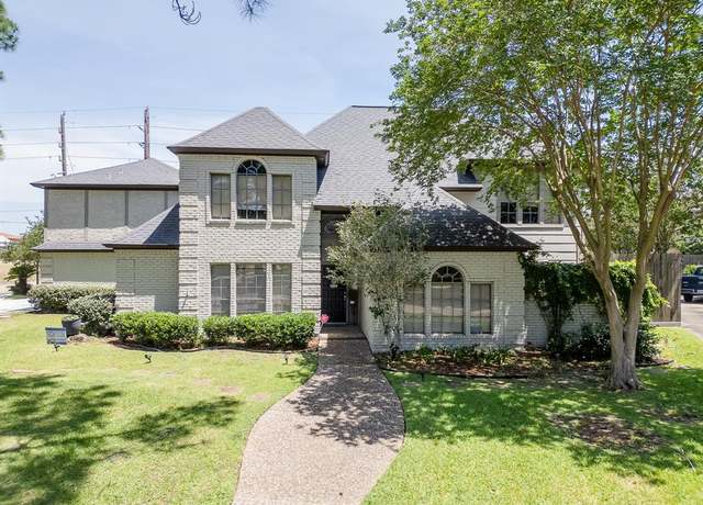 Property at 855 Shillington Dr, Katy, TX 77450, 4 beds, 3.5 baths