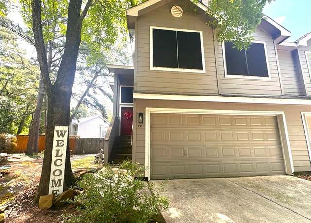 Property at 70 Marble Rock Pl, Spring Branch, TX 77382, 3 beds, 2.5 baths