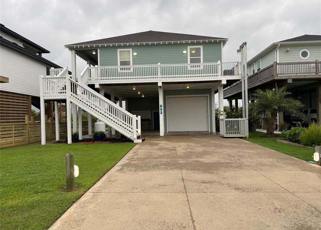 Property at 943 Sand Dune Dr, Crystal Beach, TX 77650, 3 beds, 2 baths