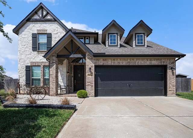Property at 5402 Oakhurst Trl, Pasadena, TX 77505, 4 beds, 3.5 baths